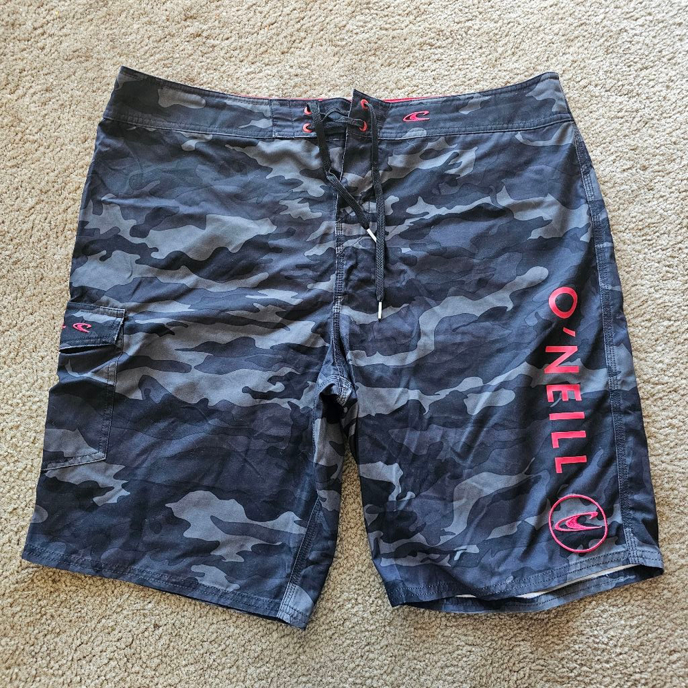 O'Neill Swim Trunks Size 38 Grey Camouflage